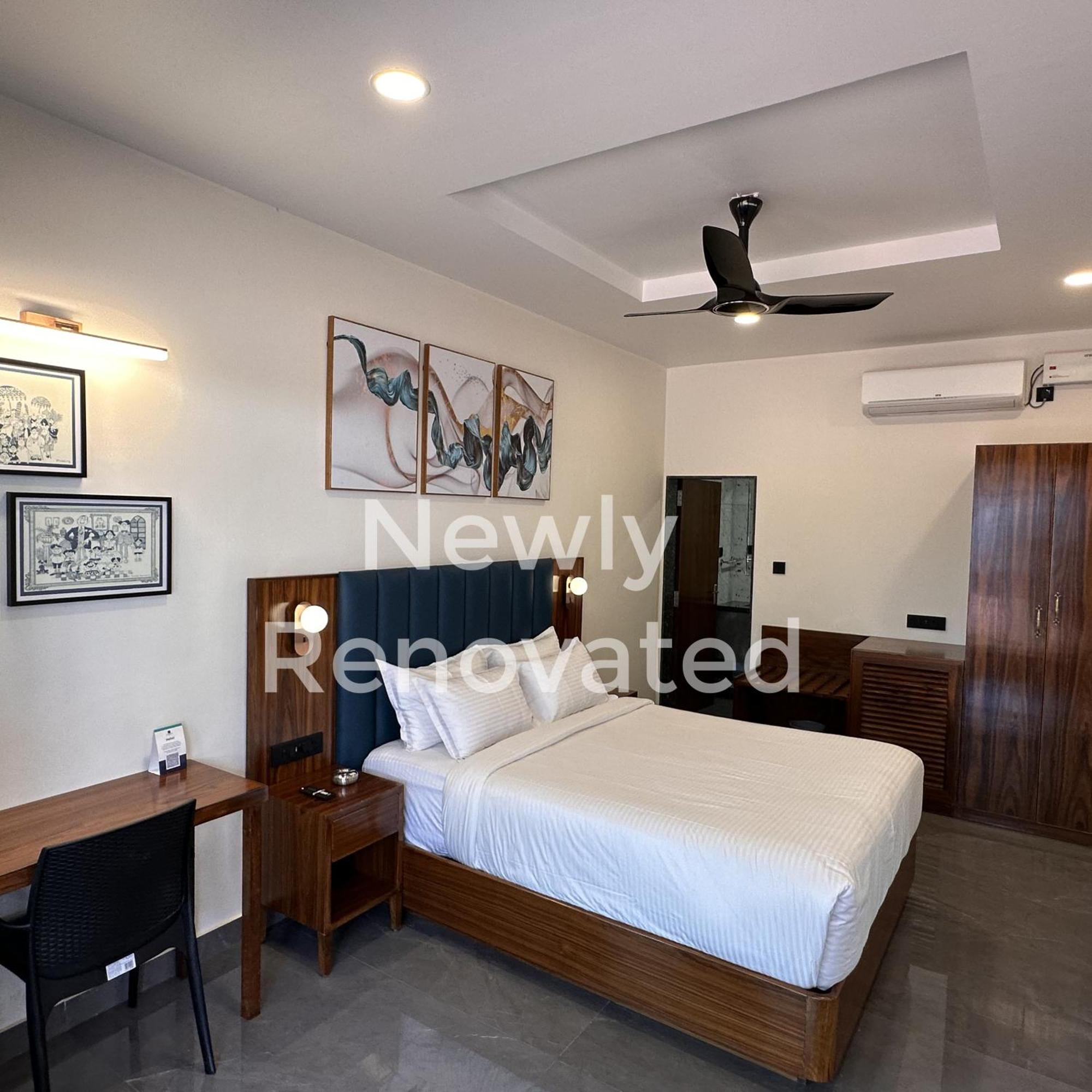 Anjuna Blue Resort Екстериор снимка