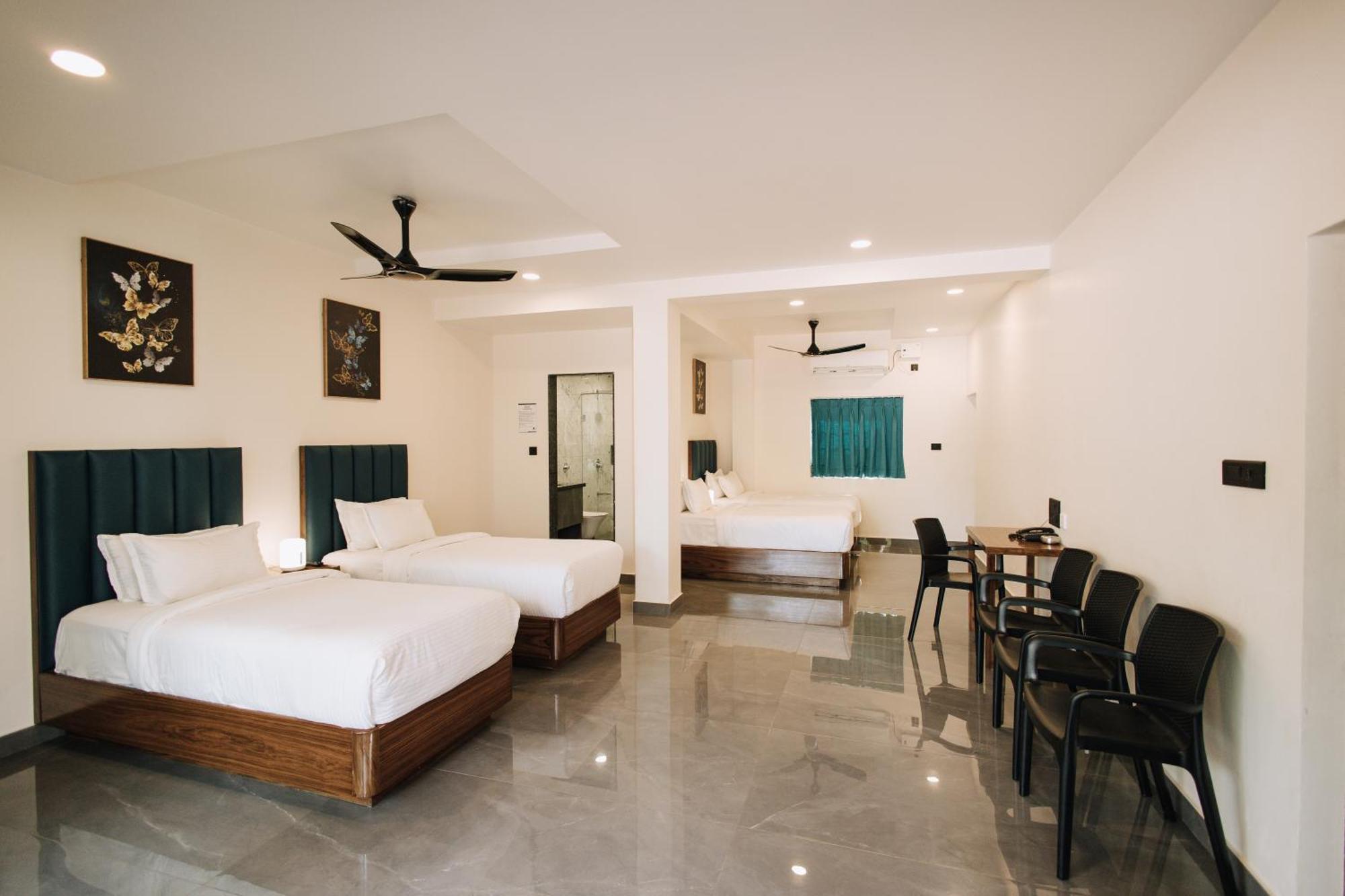 Anjuna Blue Resort Екстериор снимка
