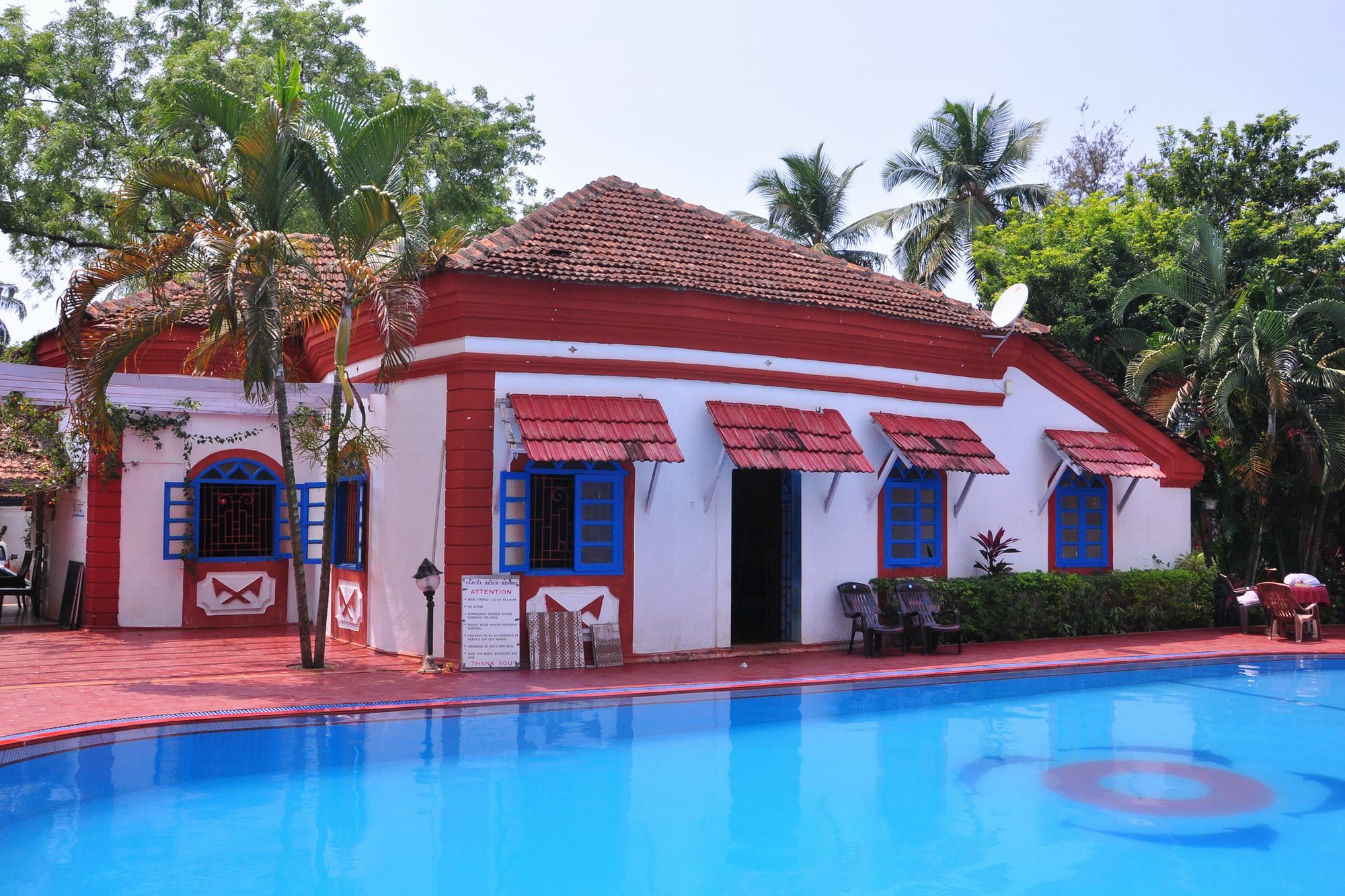 Anjuna Blue Resort Екстериор снимка